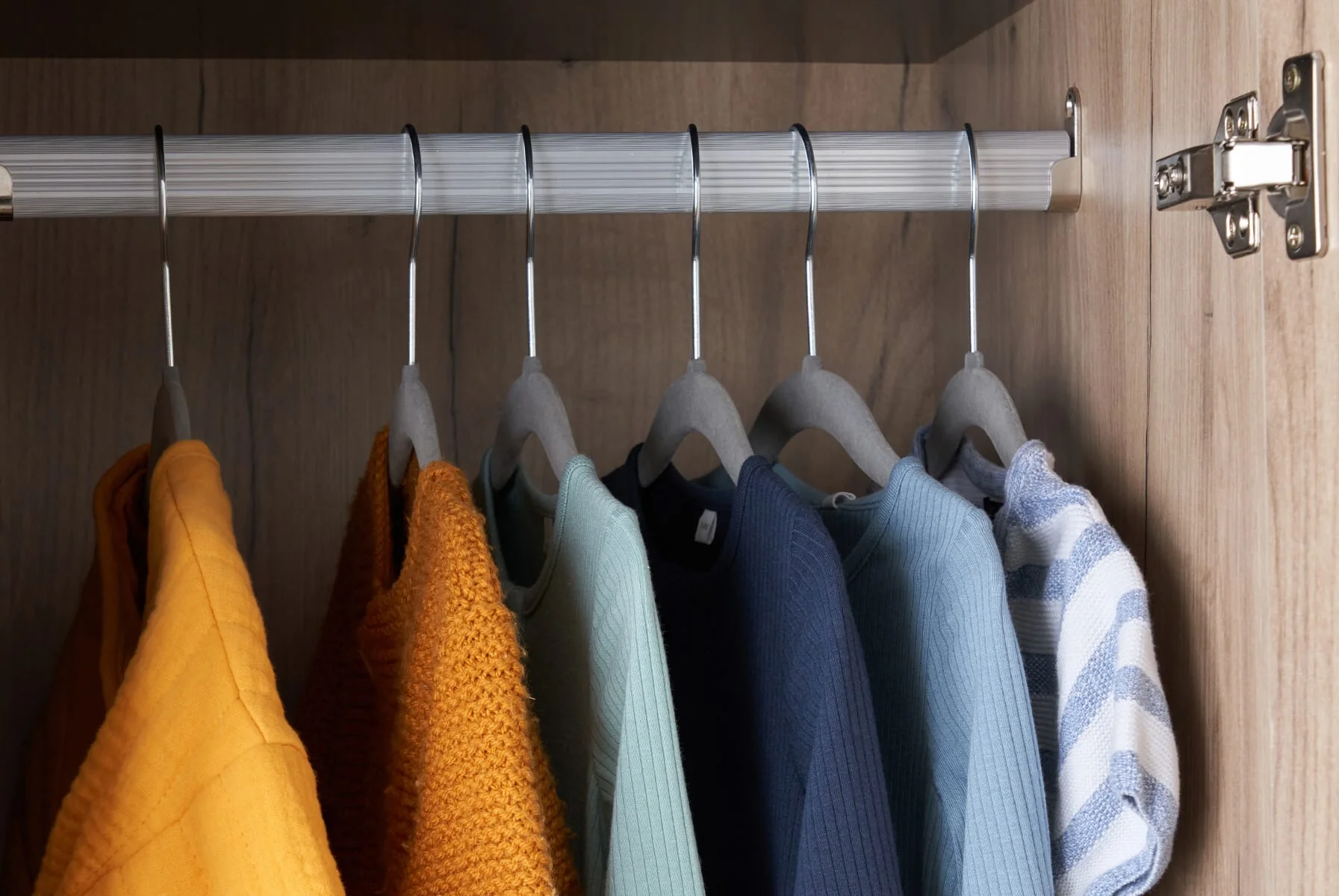 Como Wardrobe - Image 3