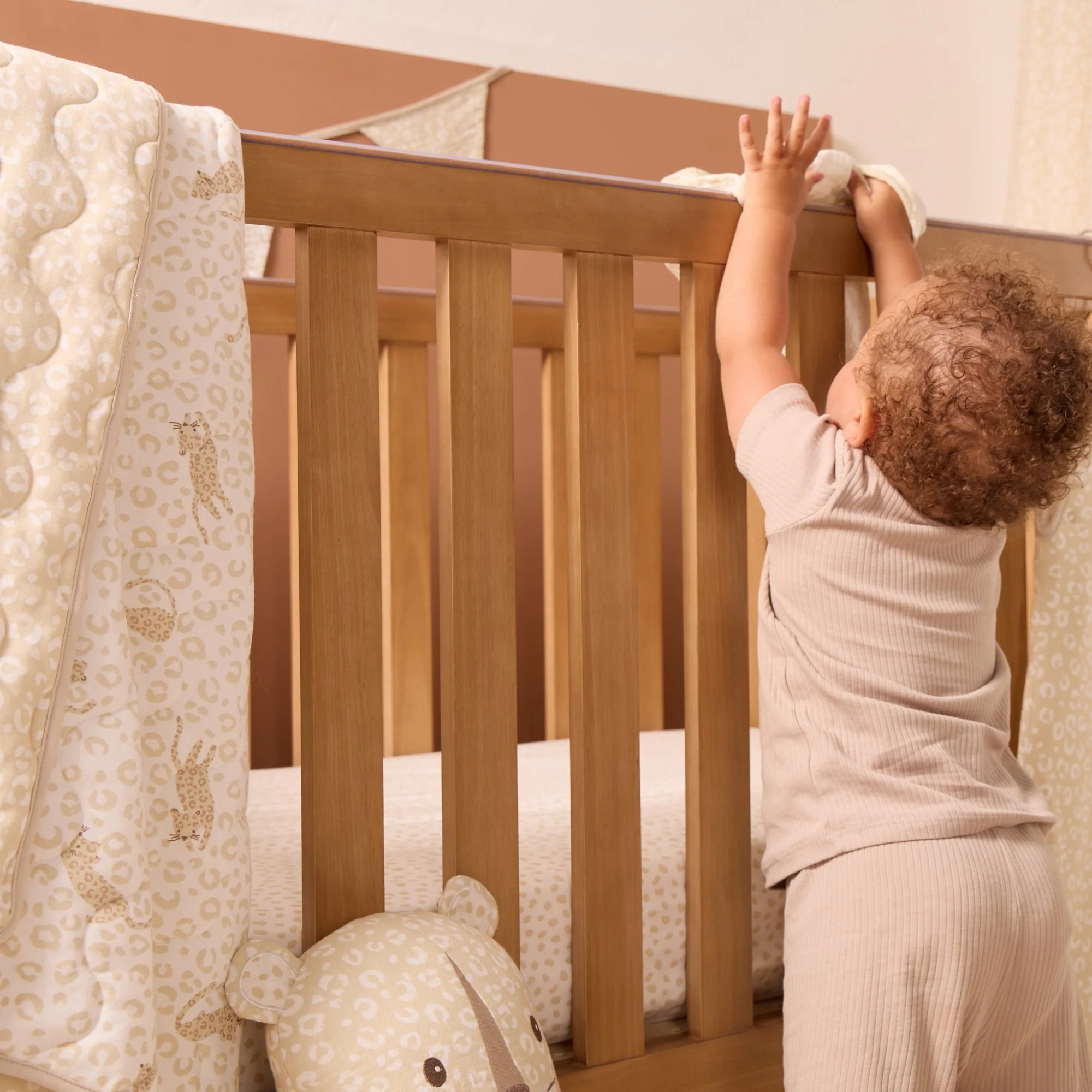 Cot/Cot Bed Coverlet - Image 4