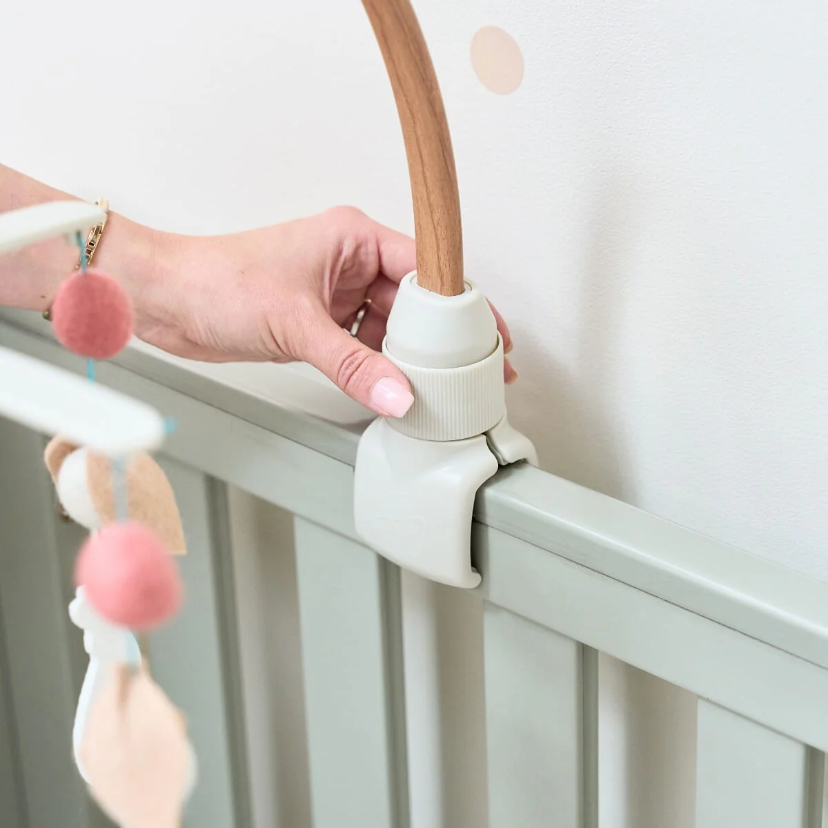 CoZee 2 in 1 Crib & Cot Mobile - Image 3