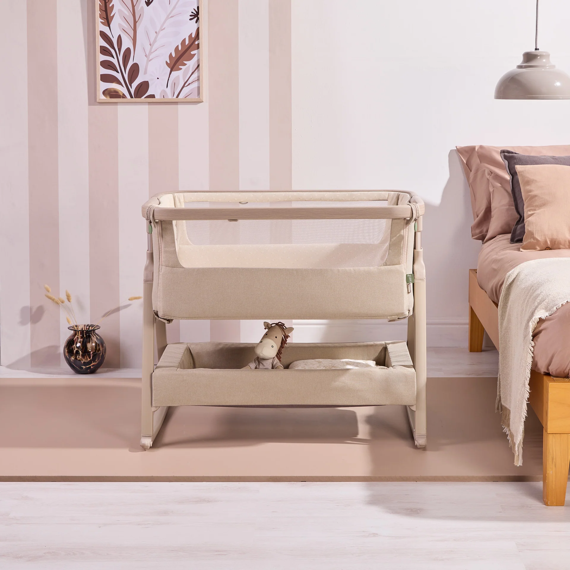 CoZee Air 2 Bedside Crib - Image 5