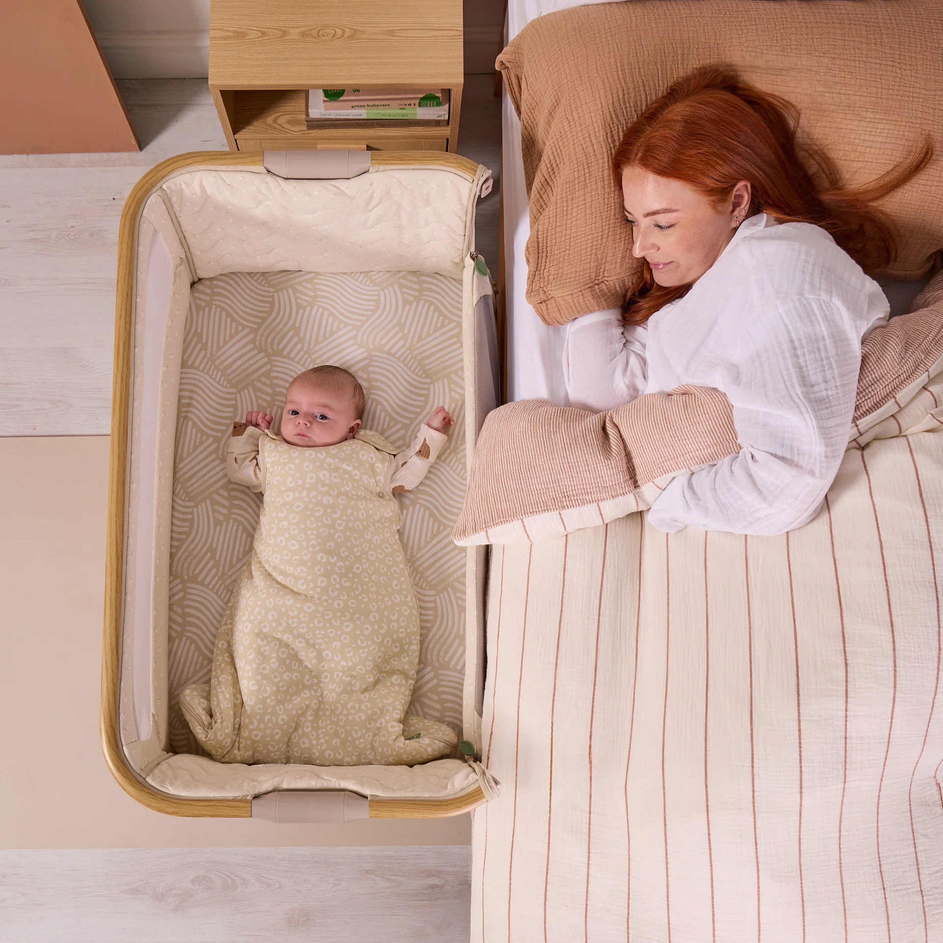 CoZee Air 2 Bedside Crib - Image 3