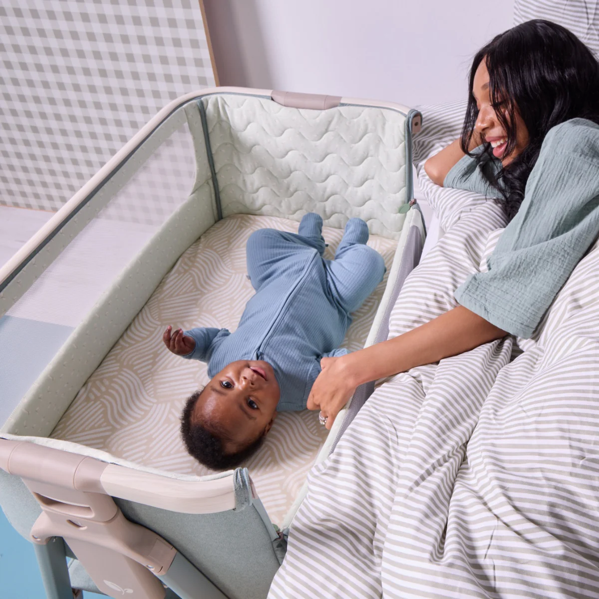 CoZee Air 2 Bedside Crib - Image 3
