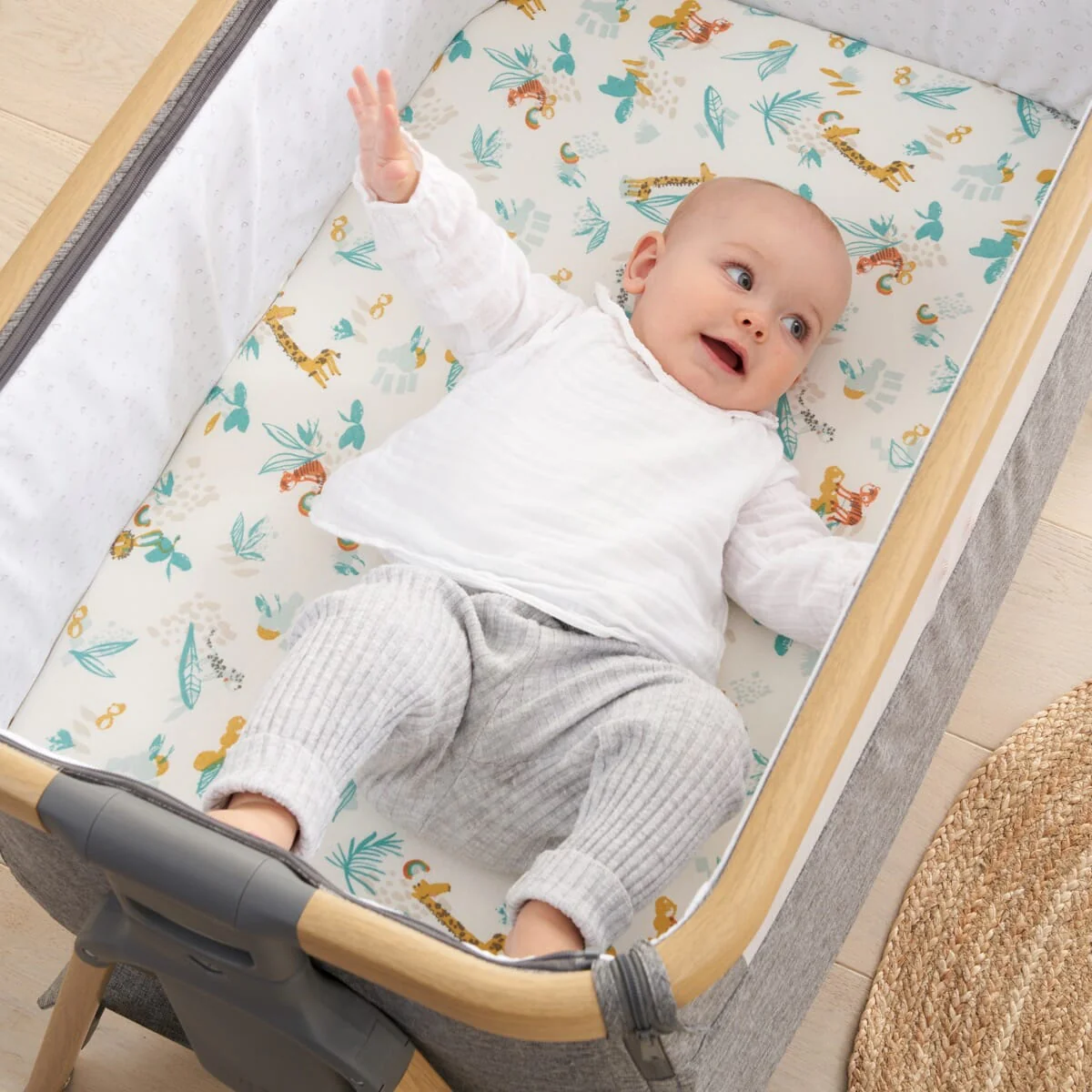 Run Wild Bedside Crib Bundle - Image 2