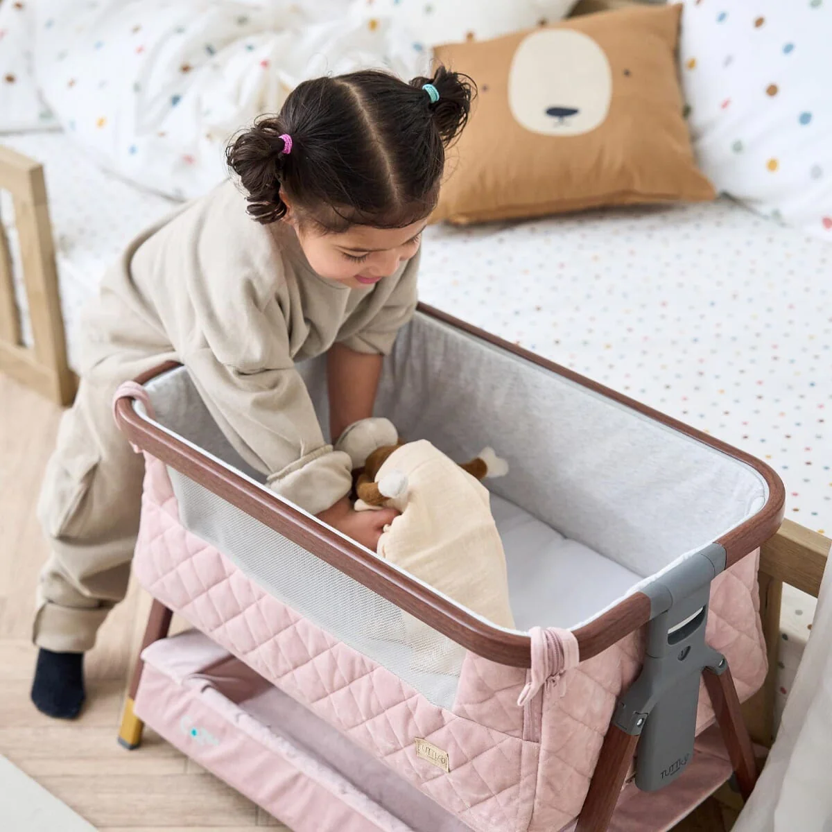 CoZee Luxe Mini Me Crib - Image 4