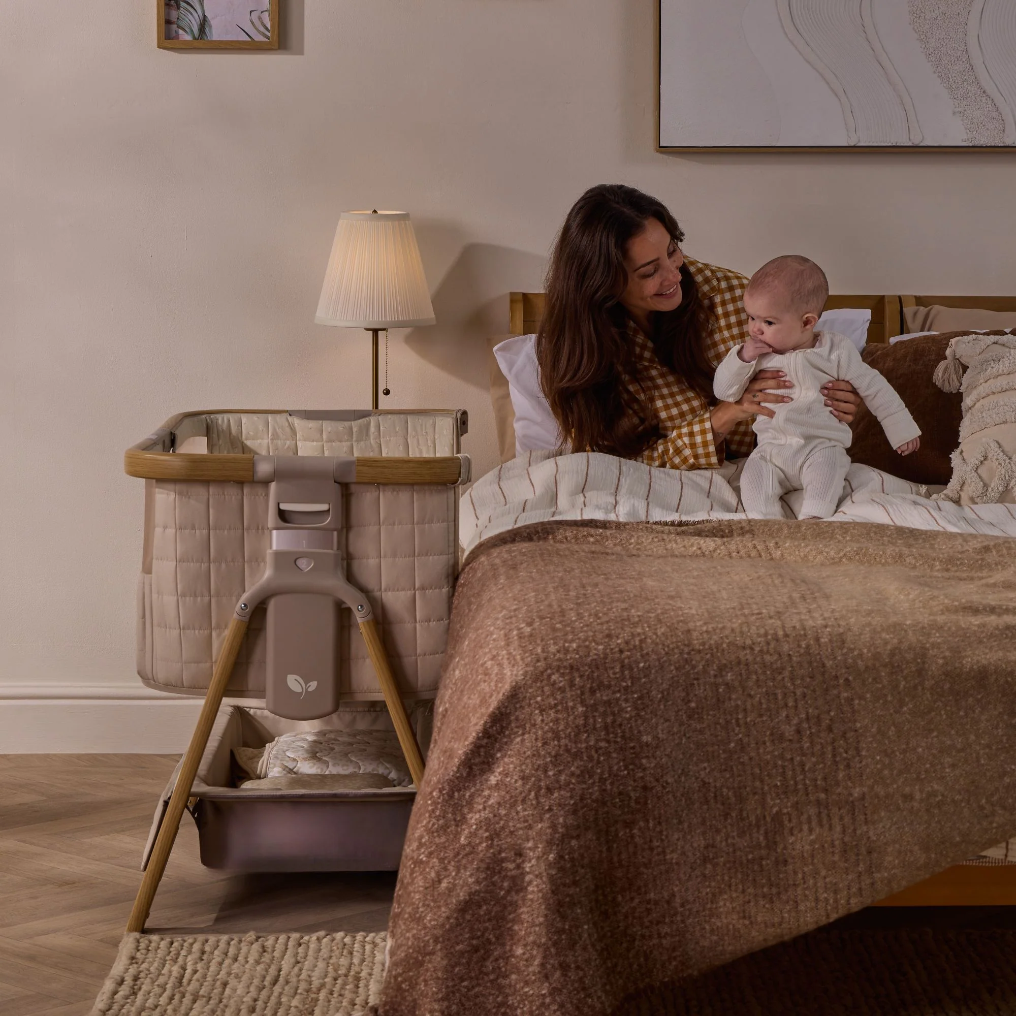 CoZee Sense Bedside Crib - Image 5