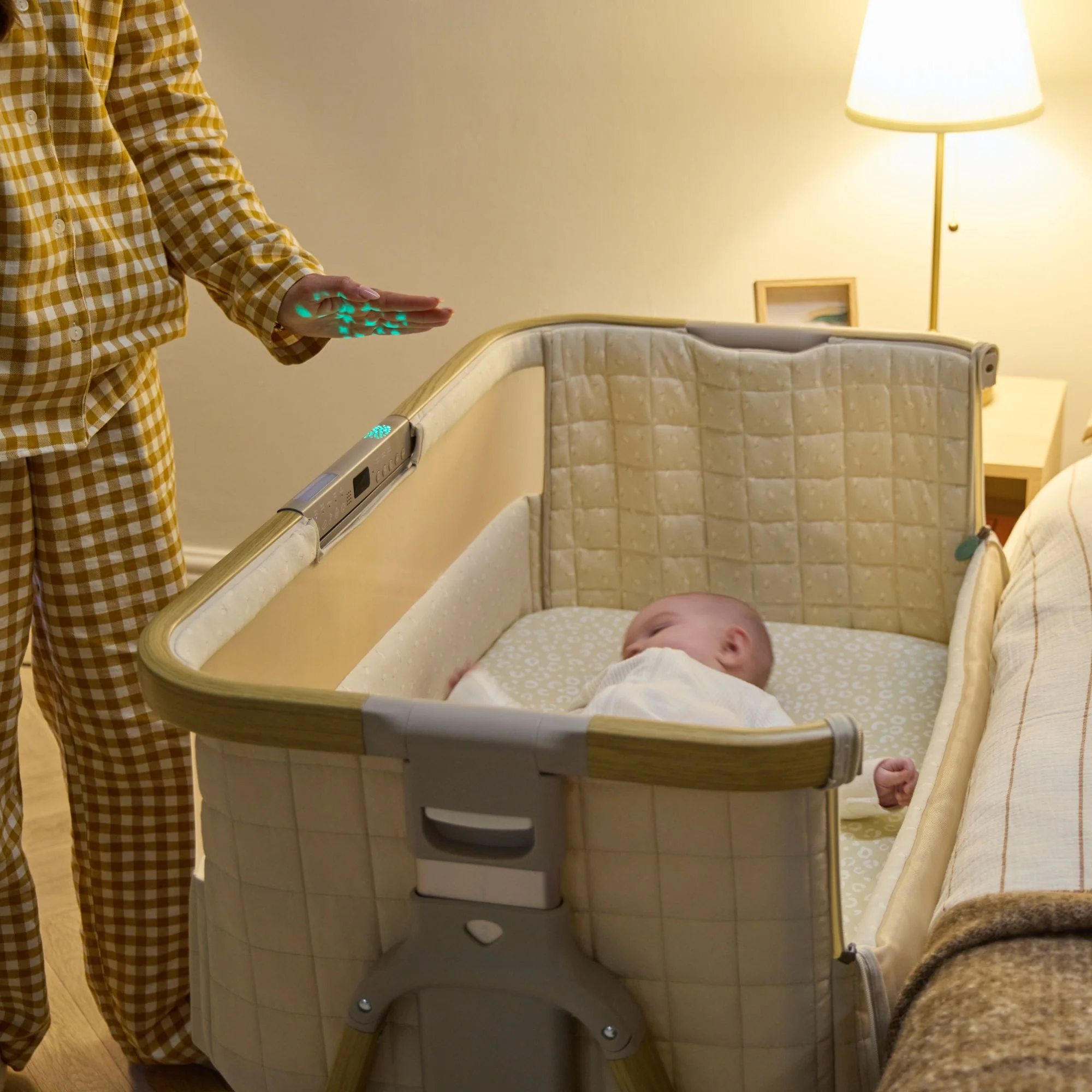 CoZee Sense Bedside Crib - Image 6