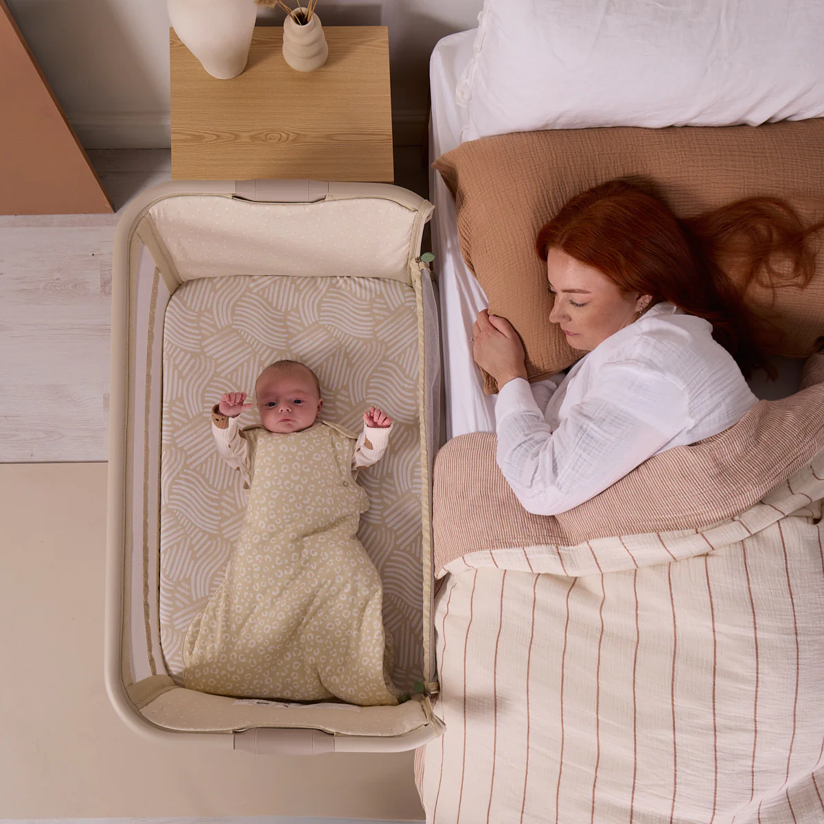 CoZee Zen Bedside Crib - Image 3