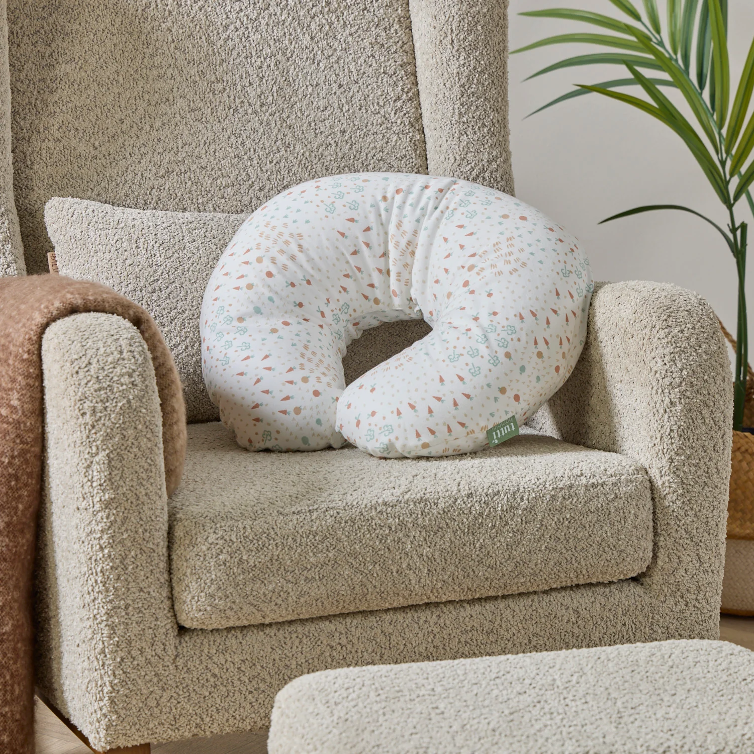Feeding Pillow
