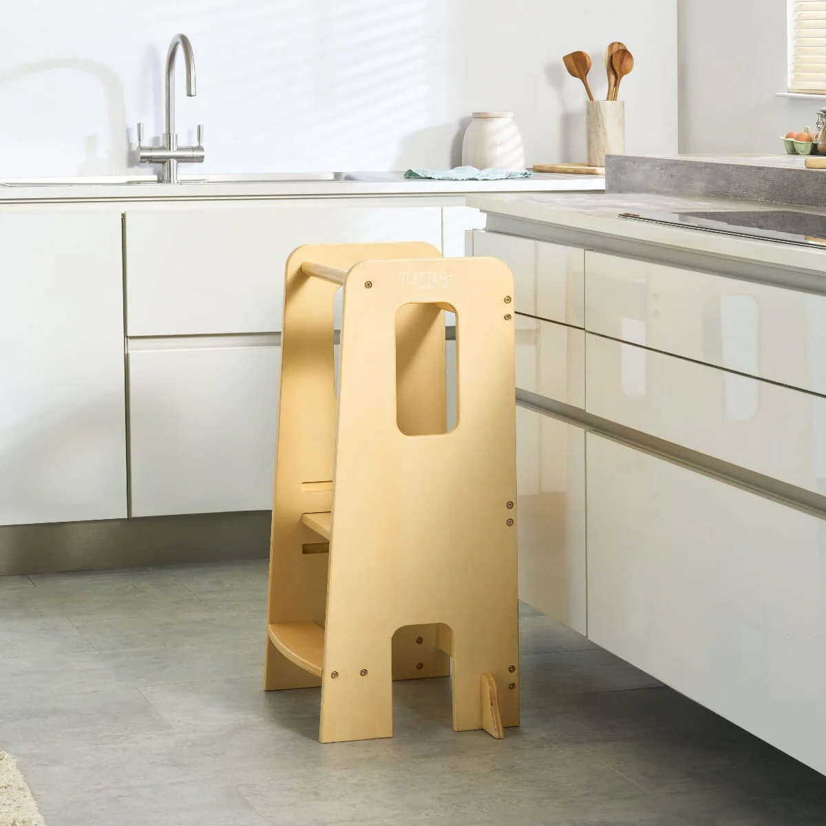 Helping Hands Montessori Toddler Learning Tower - Image 6