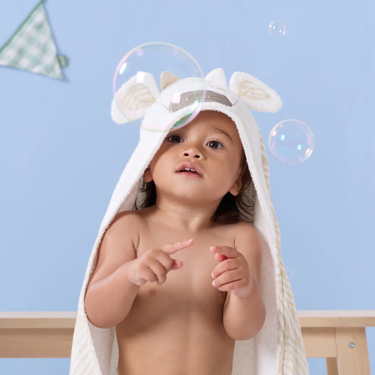 Hooded Towel - Image 5