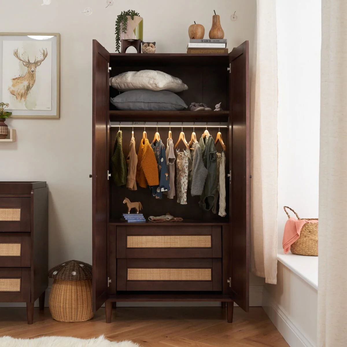 Japandi Wardrobe - Image 3