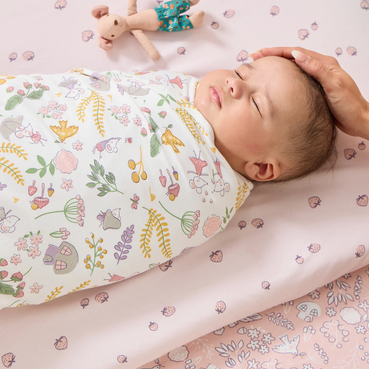 Large Muslin Squares Swaddles 3pk - Image 4