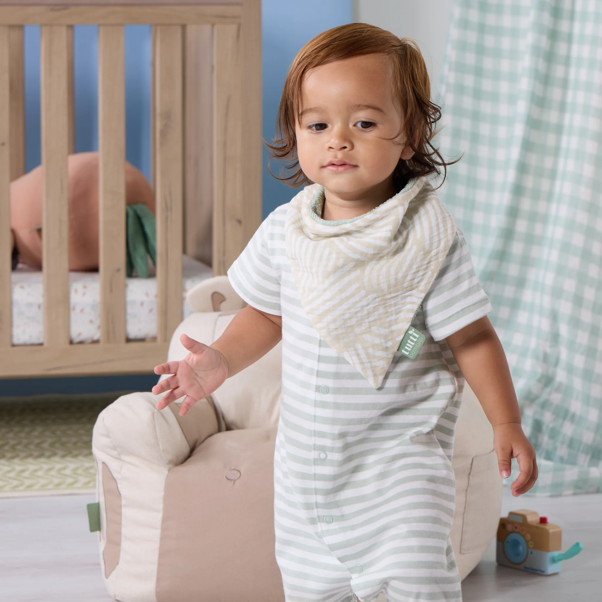Muslin Bandana Bibs 3 Pack - Image 3