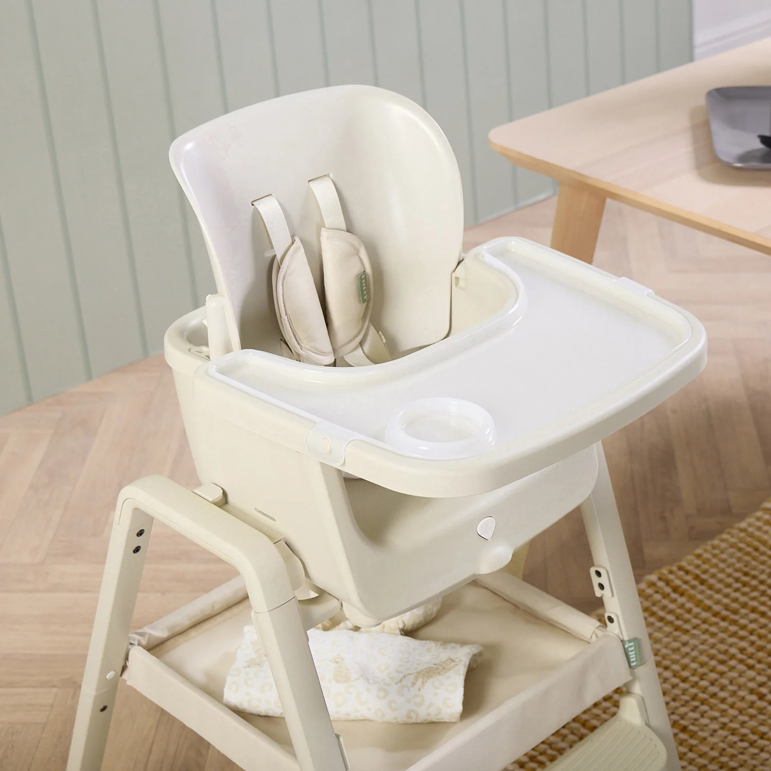 Nova Maison 7 in 1 Highchair - Image 4