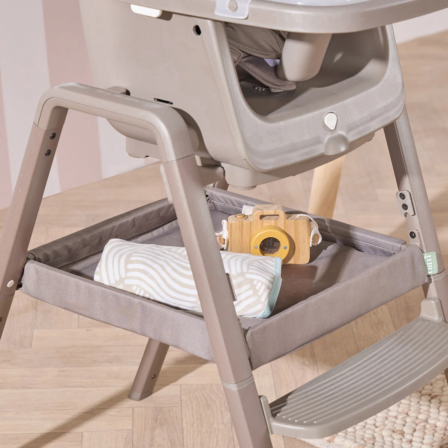 Nova Maison 7 in 1 Highchair - Image 4
