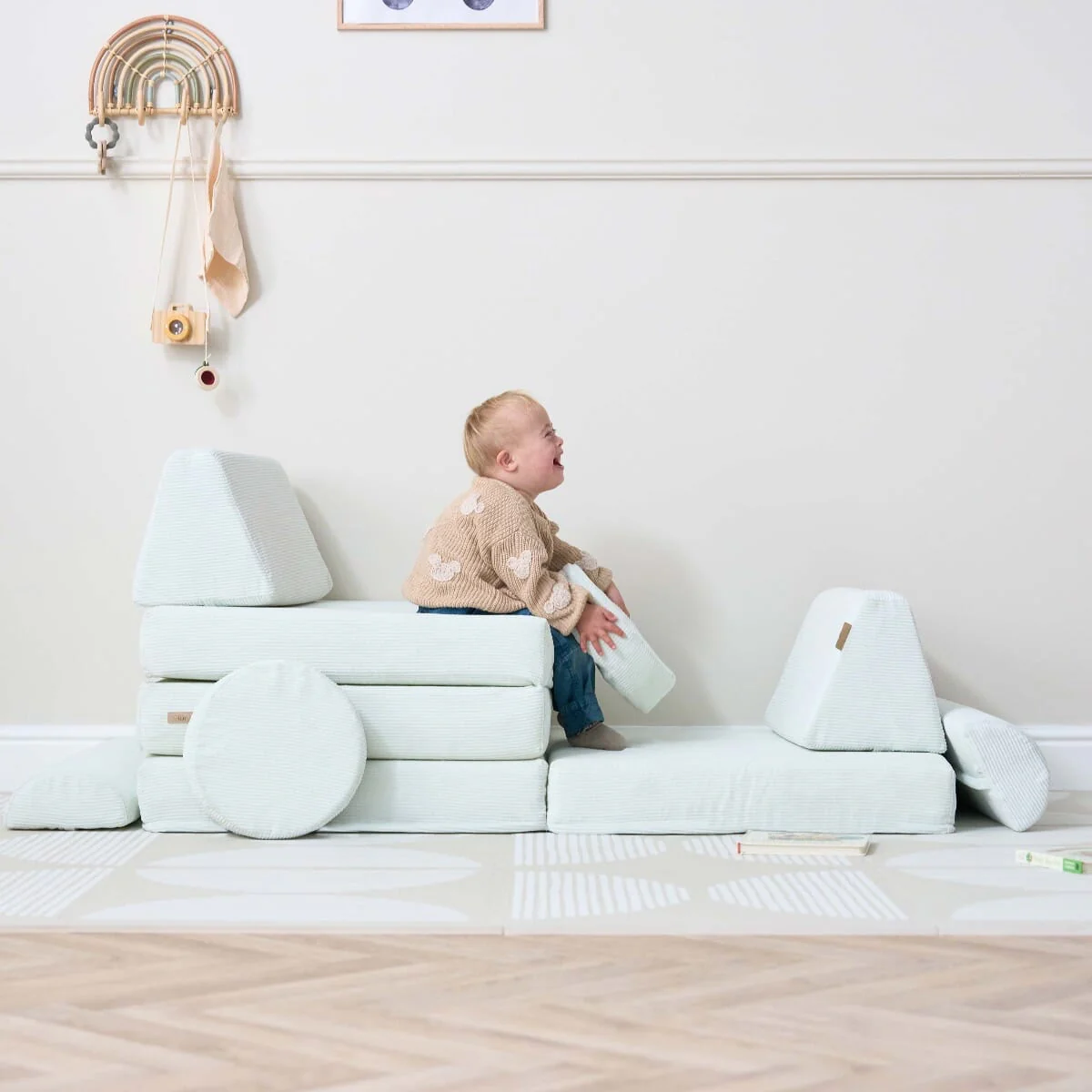 Playrama Montessori Kids Play Sofa - Image 4