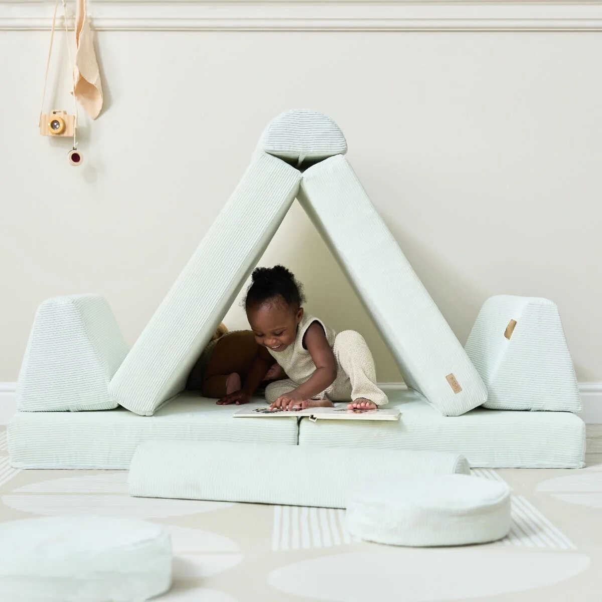 Playrama Montessori Kids Play Sofa - Image 5