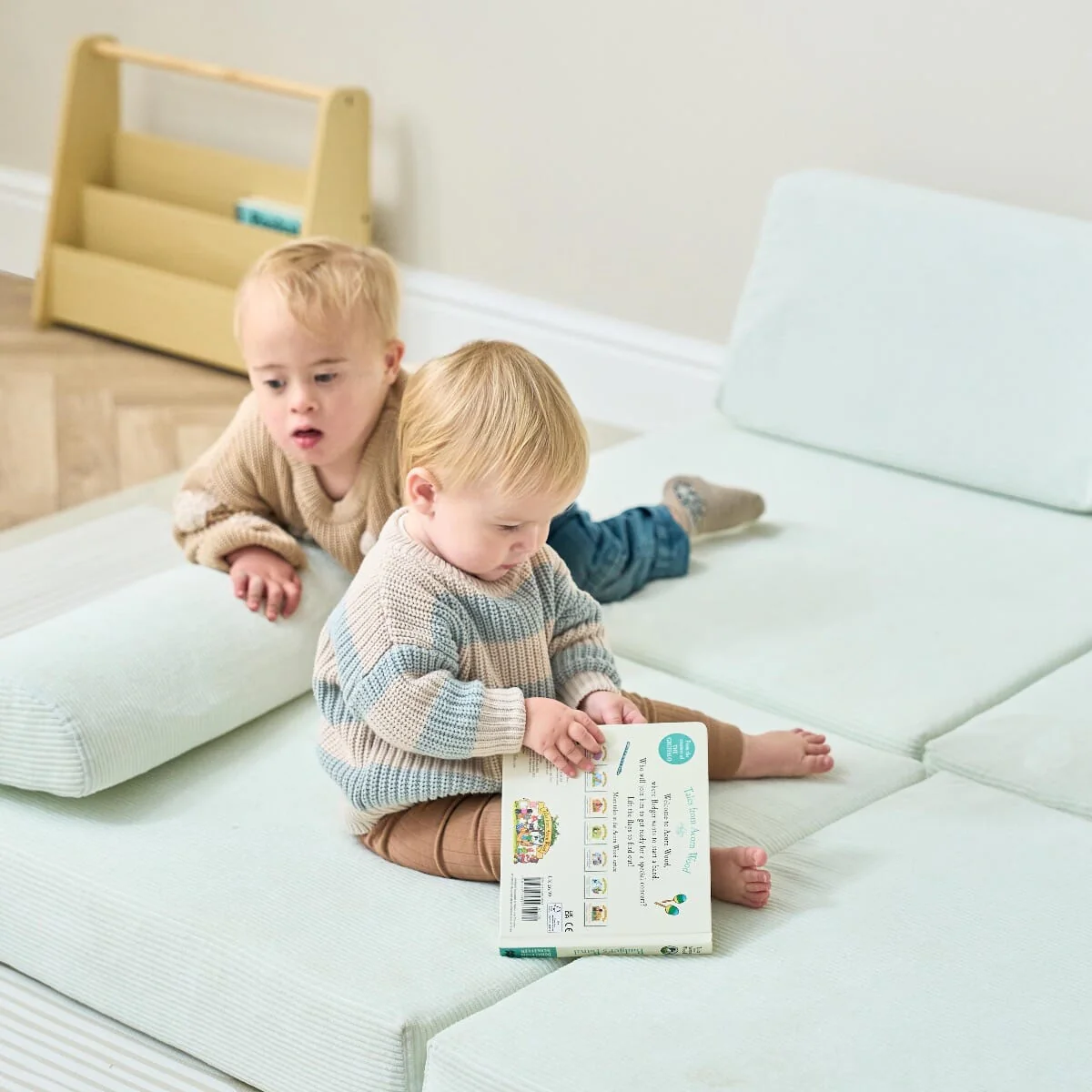 Playrama Montessori Kids Play Sofa - Image 8