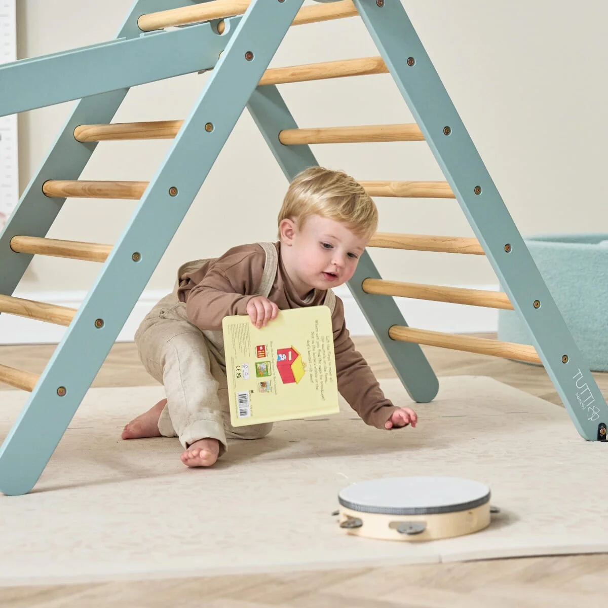 Scala Montessori 3 in 1 Pikler Climbing Frame with Climbing Wall - Image 7