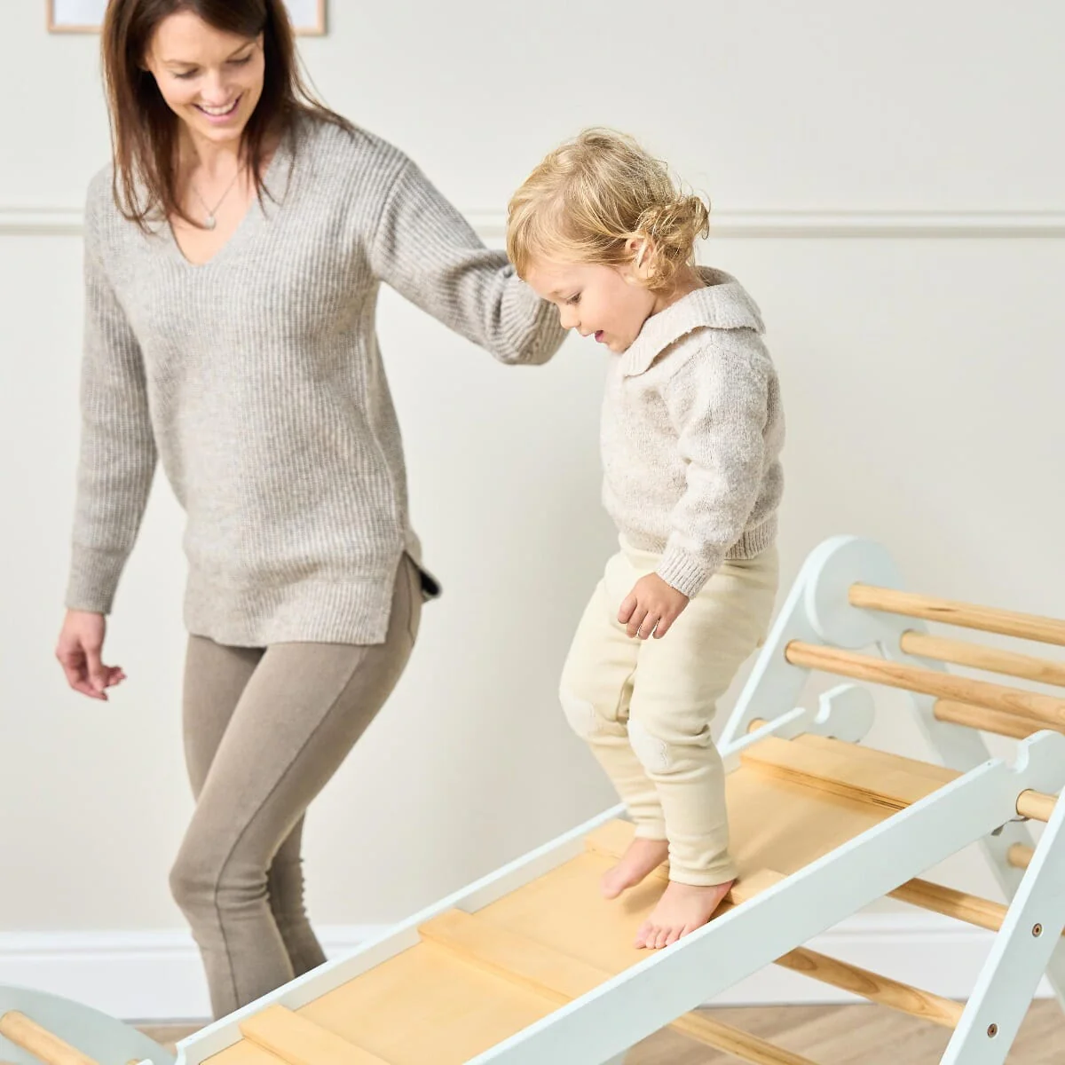 Scala Montessori 3 in 1 Pikler Climbing Frame with Climbing Wall - Image 6