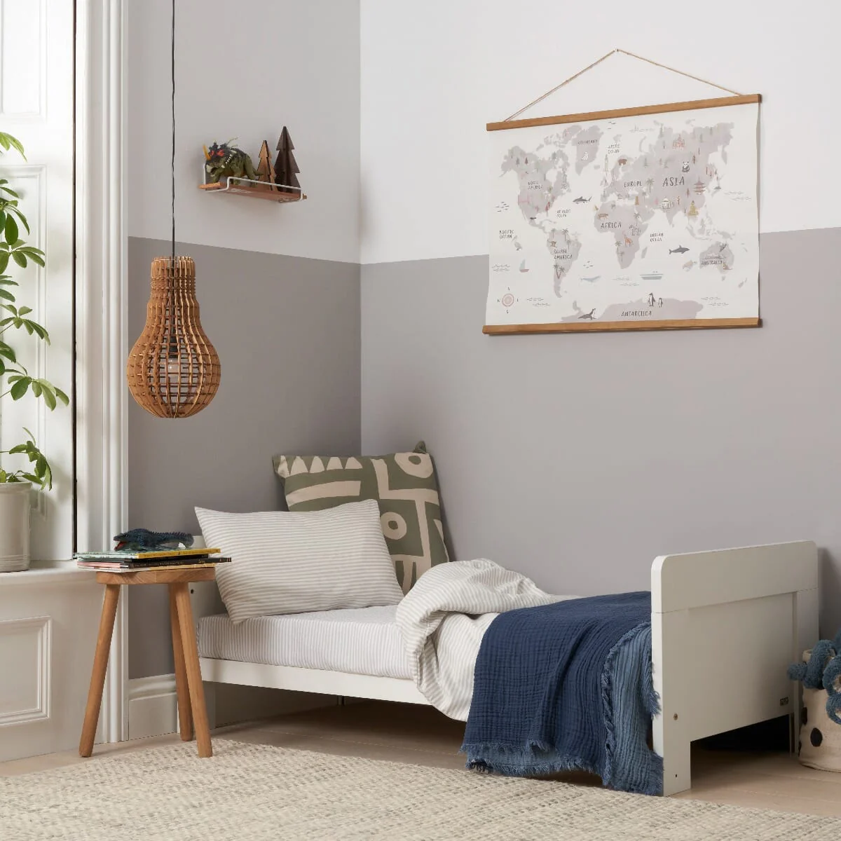 Essentials Alba Mini Cot Bed, Mattress & Bedding Bundle - Image 3